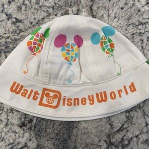 Walt Disney World 50th Anniversary Mickey Balloon Bucket Hat - Adult